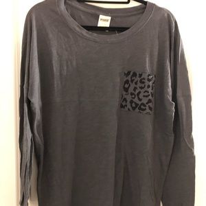 Gray long sleeve PINK top with leopard pocket